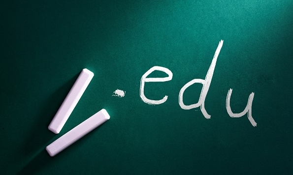 怎么样选择学校网站制作公司？